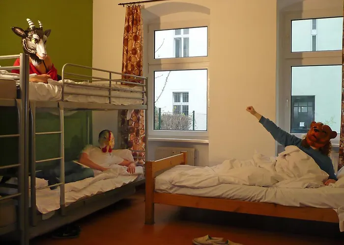 Lette'm Sleep بيت شباب برلين